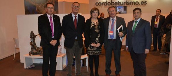 Los alcaldes de El Viso, Hinojosa y Pozoblanco junto a la delegada de Fomento, Marisantos Córdoba