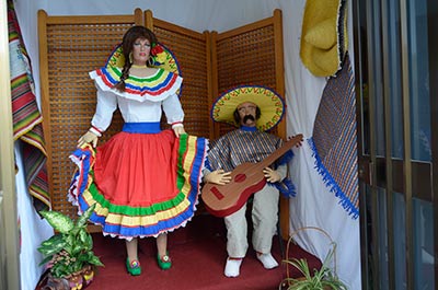 MEJICANA. Hermanas Vidal.
