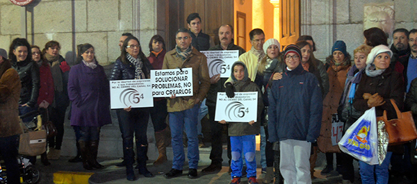 Manifestación en contra del cierre de Canal 54