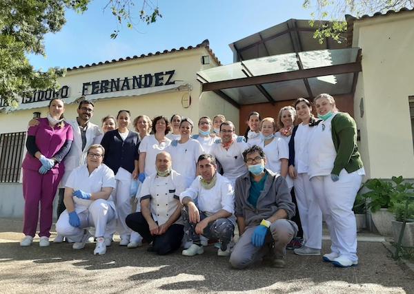 Imagen de los trabajadores de la residencia en el confinamiento realizado durante la primera ola de la pandemia