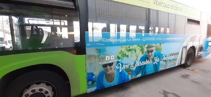 Uno de los autobuses que puede verse en Córdoba capital