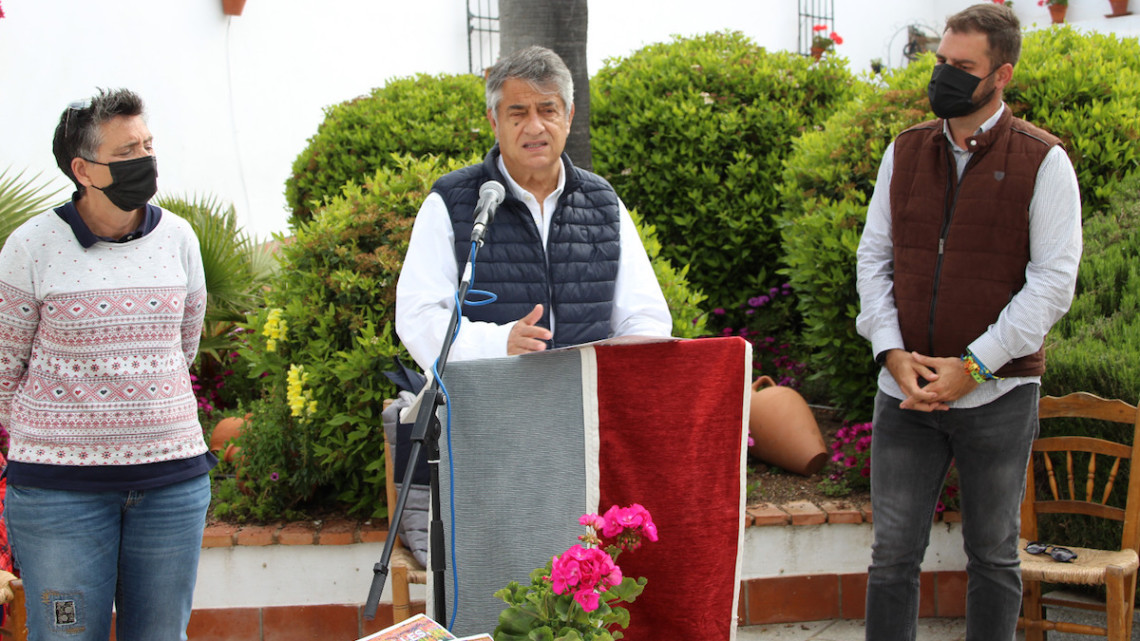 Presentación del concurso de cruces, calles, patios y fachadas de Hinojosa del Duque