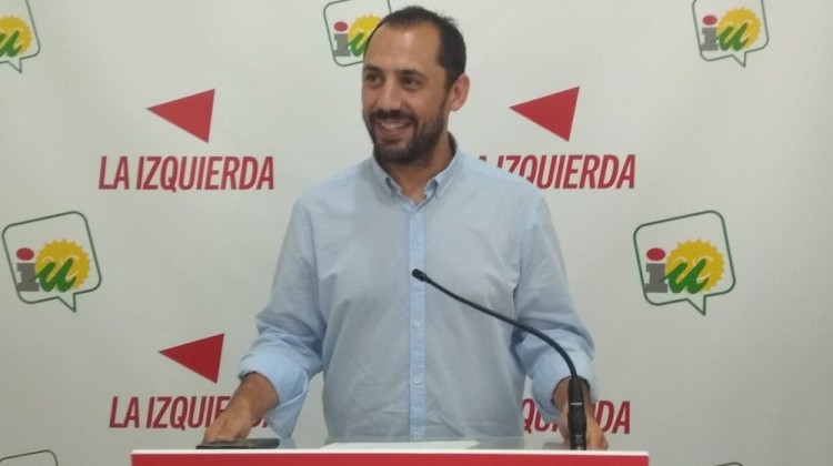 El coordinador provincial de IU, Sebastián Pérez
