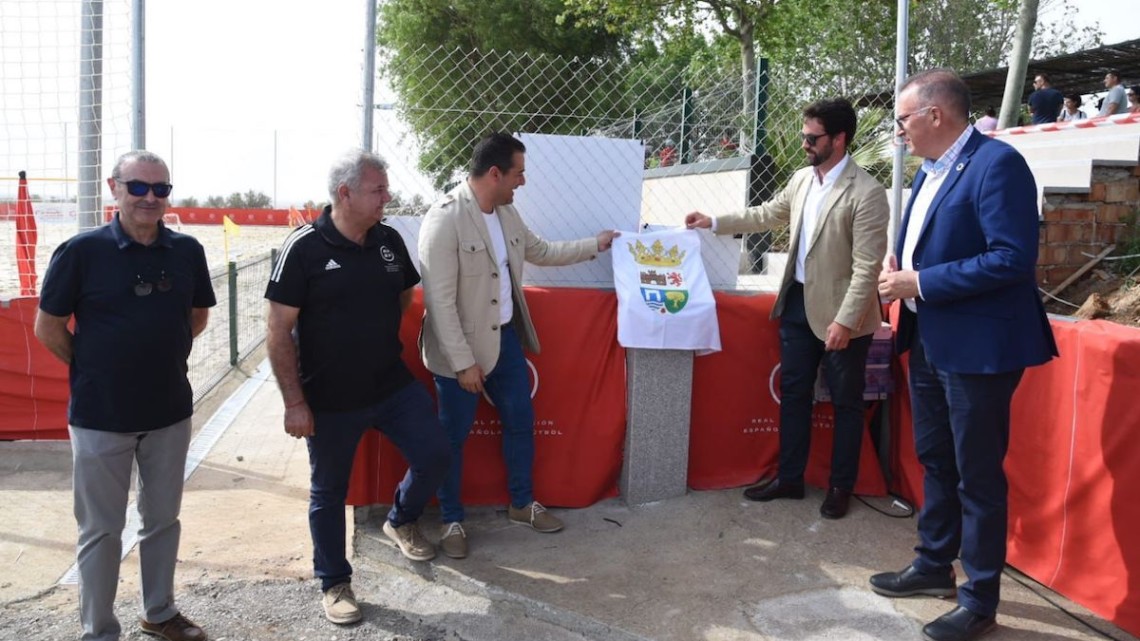 Inauguración del campo de fútbol playa de Alcaracejos