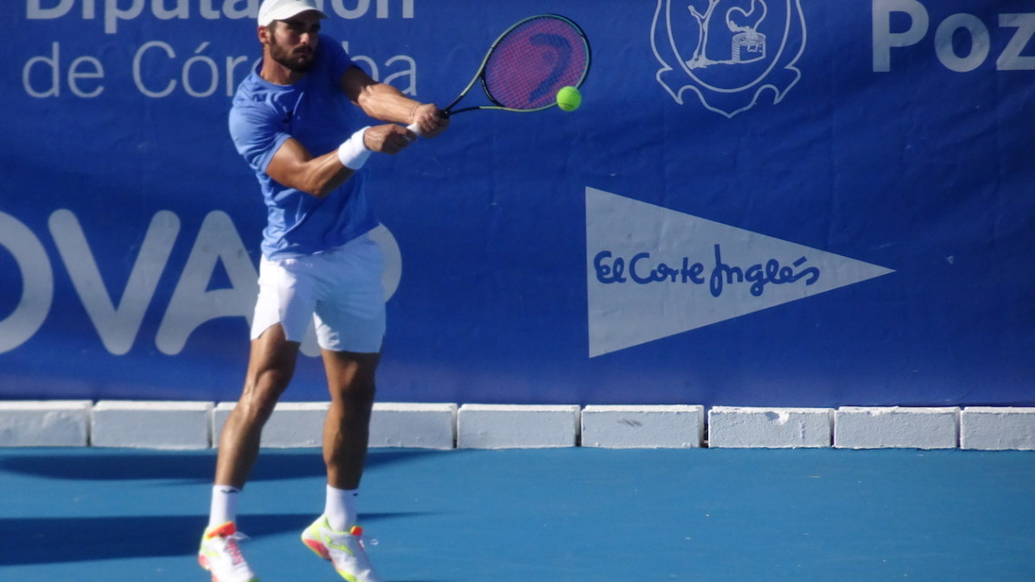 Alejandro Moro durante su partido de octavos de final