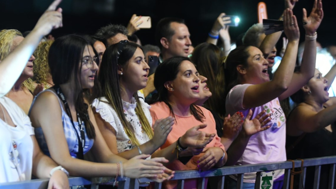 conciertocamela1