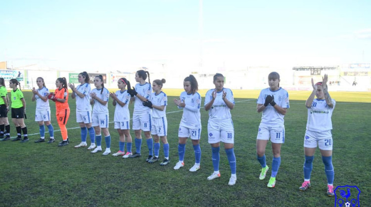 El Pozoalbense en un partido de la temporada 21/22