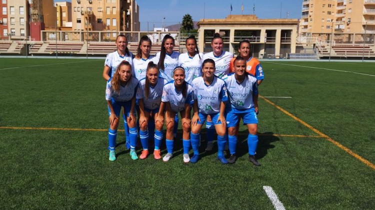 Formación del equipo Pozoalbense en el primer partido de liga disputado ante el Almería