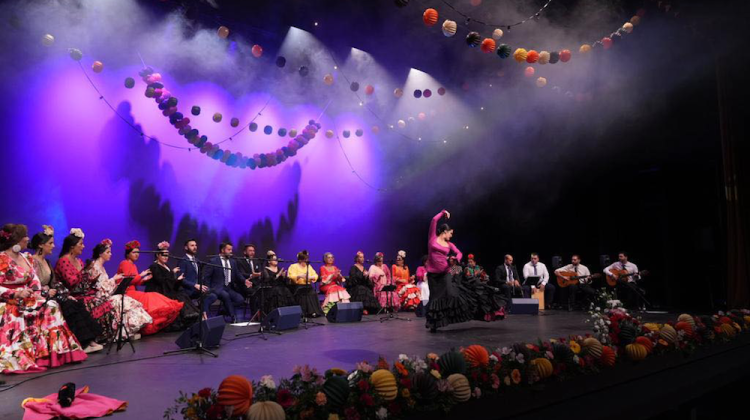 El Coro Romero durante su pregón de feria