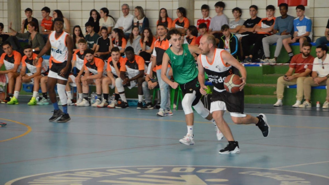 Juan Antonio Romero en un momento del partido contra el Betis Salesianos