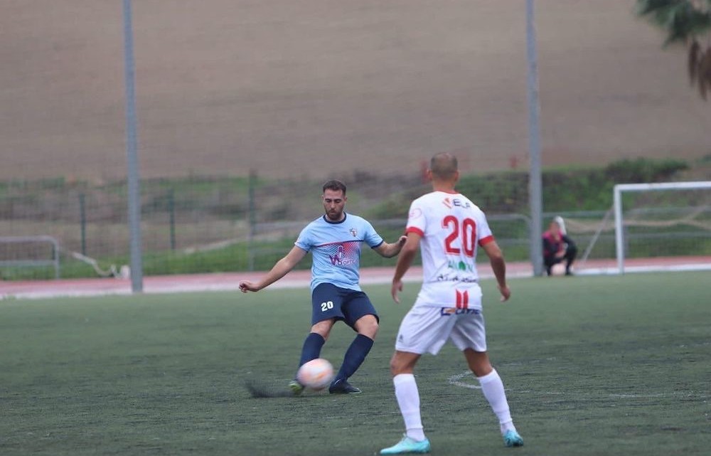 Manu Moya en el partido que midió al Pozoblanco con el Antoniano