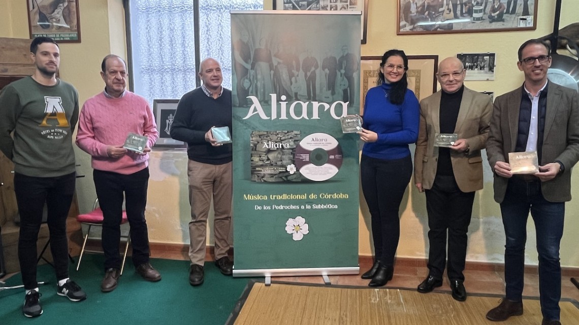 Integrantes de Aliara con Santiago Cabello y Juan Bautista Escribano