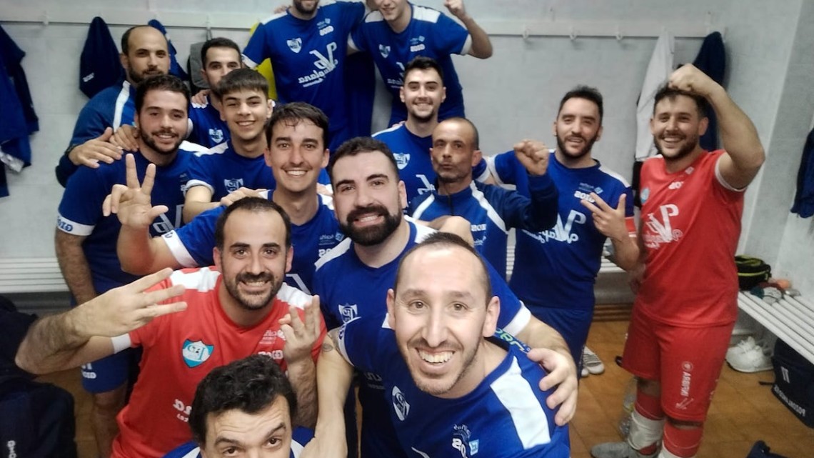 Los jugadores del Pozoblanco Fútbol Sala celebrando su victoria