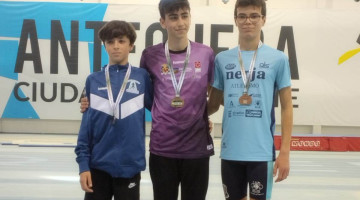 Dario López Cortés en el pódium