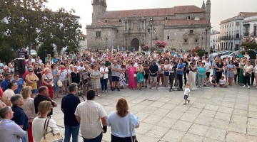 La ciudadanía ha protestado contra la falta de agua