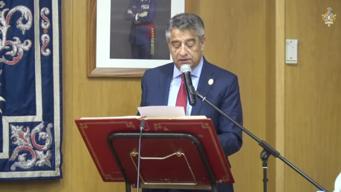 Matías González durante su discurso de investidura
