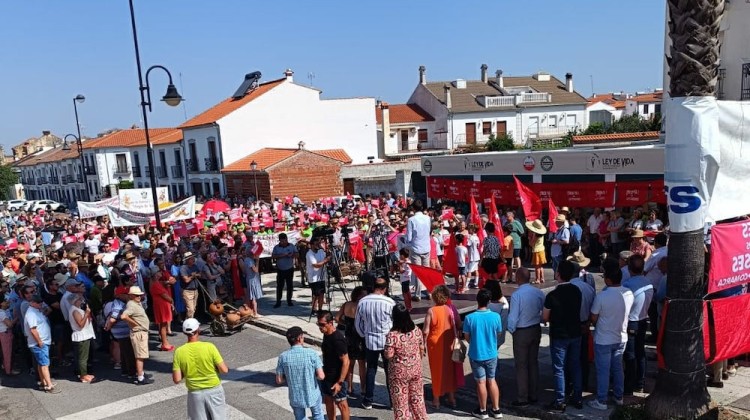 Imagen de la manifestación convocada en Villanueva de Córdoba