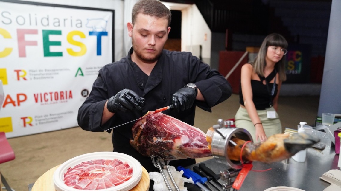 Degustación durante el Iberictfest