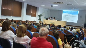 Reunión celebrada en Alcaracejos por Autismo Córdoba