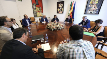 El ministro Luis Planas con representantes de las organizaciones agrarias