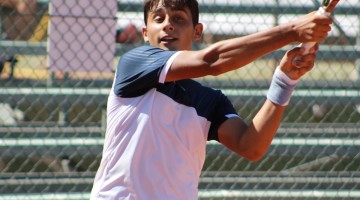 Alejandro López en uno de sus partidos en Portugal