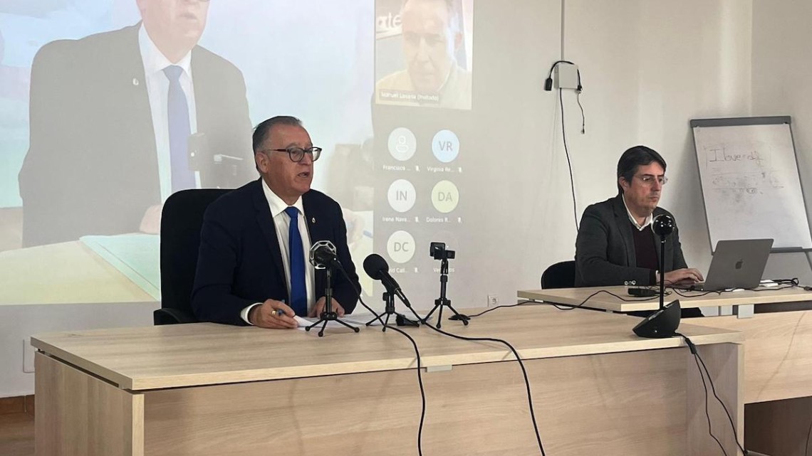 Juan Díaz durante la presentación