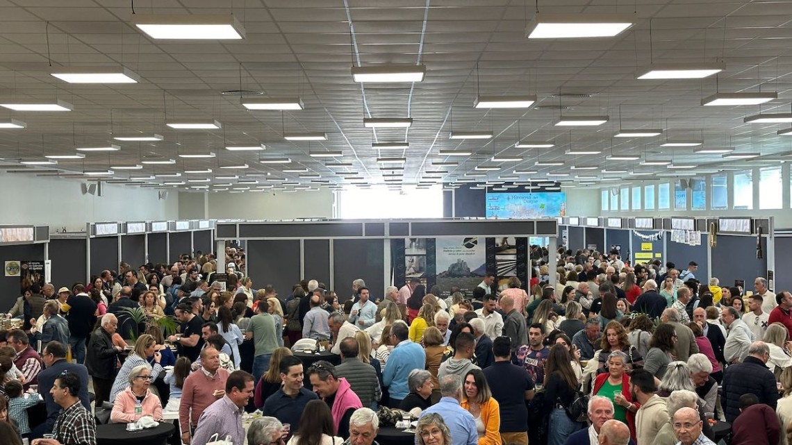 El Pabellón El Pilar lleno durante la Feria del Queso