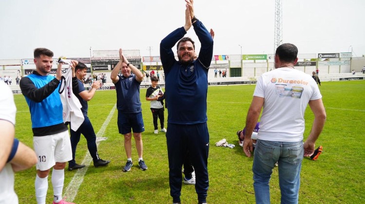 Antonio Jesús Cobos a la finalización de uno partido