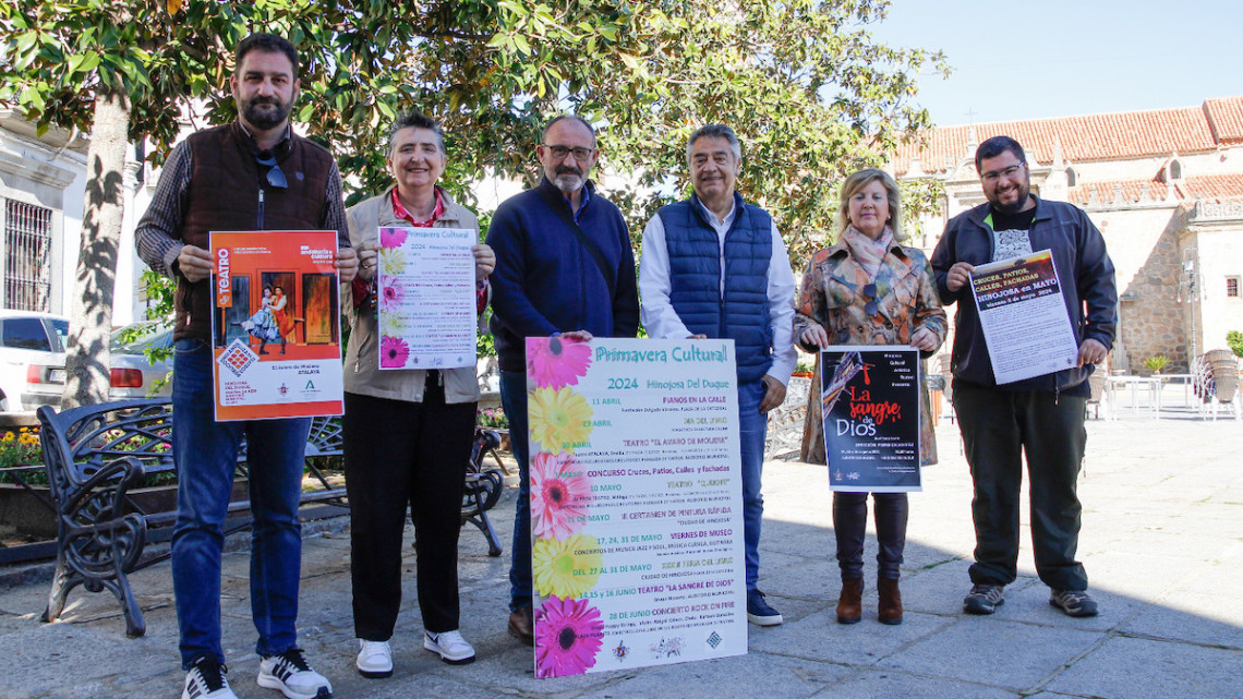 Presentación de la primavera cultural en Hinojosa del Duque