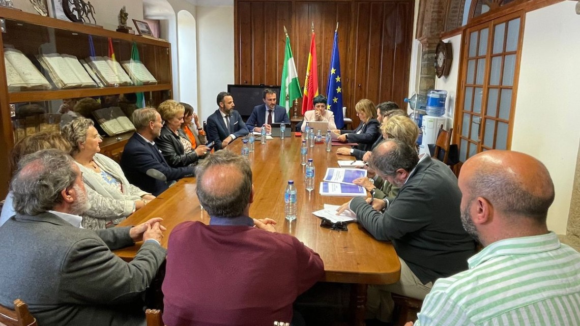 Reunión mantenida en Villanueva de Córdoba