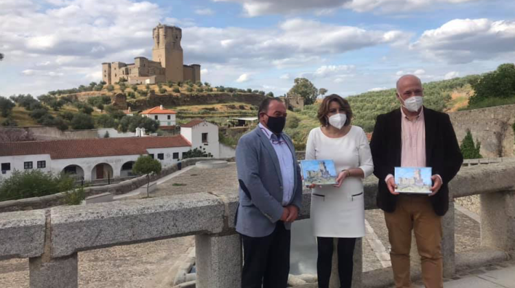 Susana Díaz en su visita al castillo de Belalcázar