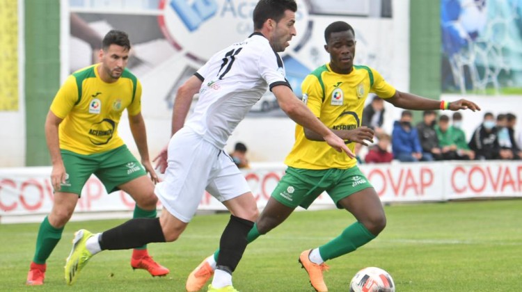 León en el partido que midió al Pozoblanco contra Los Barrios
