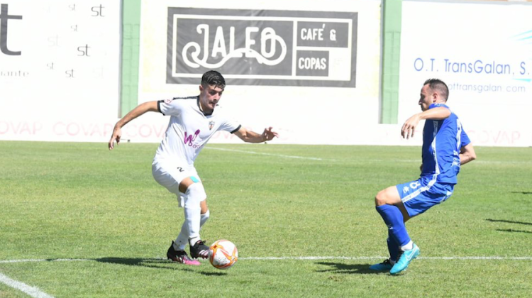 Imagen del partido que midió al Pozoblanco con el Xerez Foto: CD Pozoblanco
