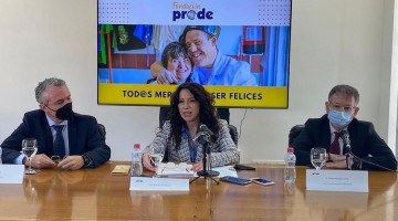 Blas García, Rocío Ruiz y Manuel Aradillas durante el acto