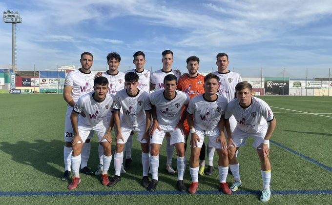 Once inicial del Pozoblanco ante el Salerm Cosmetic Puente Genil