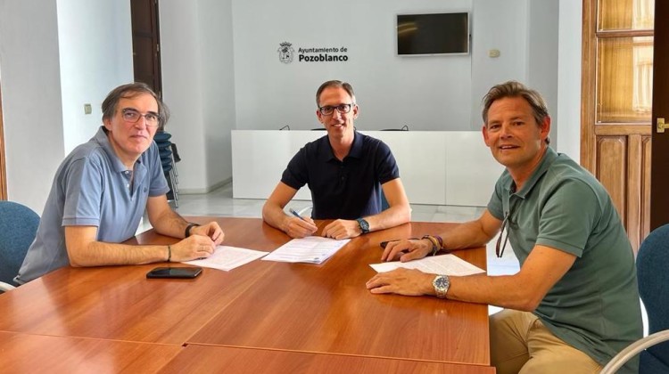 Acto de firma del contrato