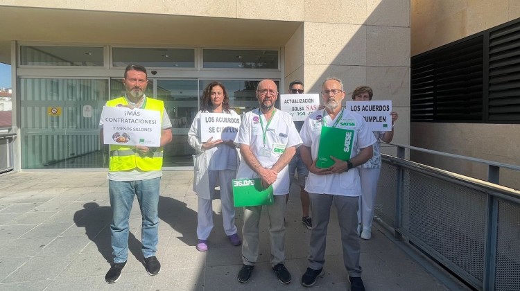 Miembros del sindicato de enfermería Satse