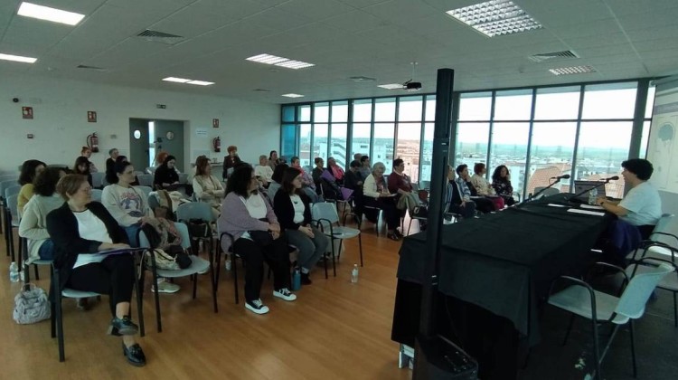 Una de las ediciones de la Escuela Feminista. Foto: Ventana Abierta