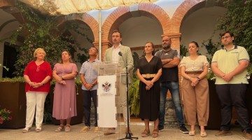 El equipo de gobierno durante la rueda de prensa de balance de lo que va de mandato
