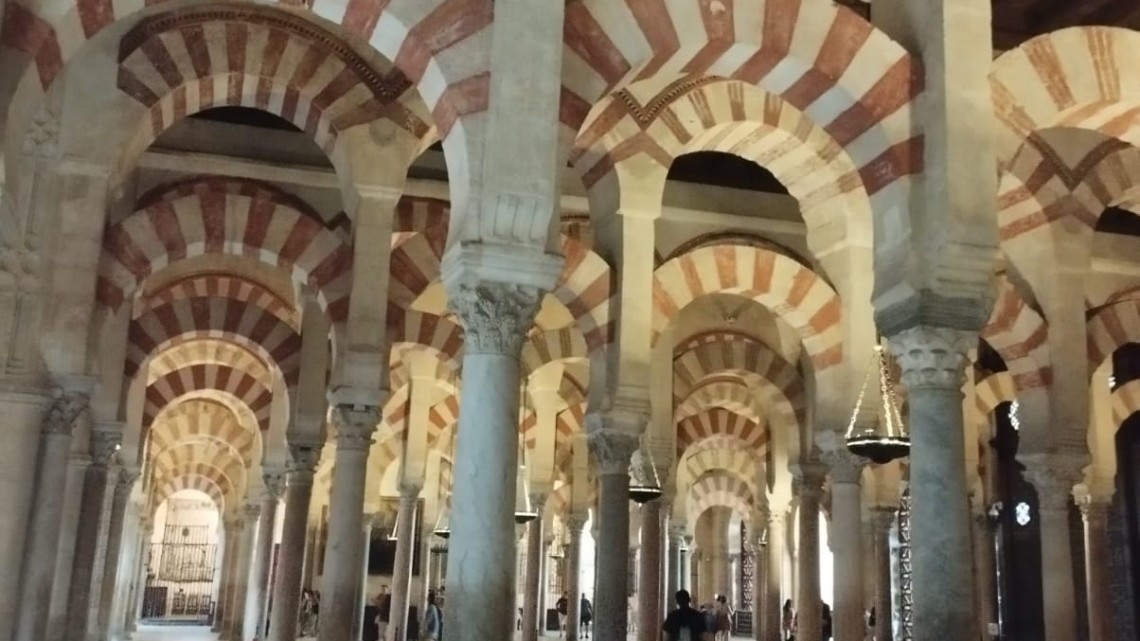 Interior de la Mezquita de Córdoba. Foto: Juan Aperador