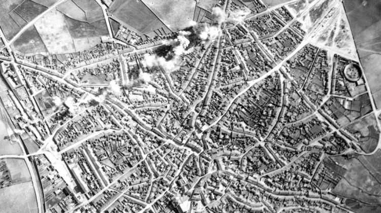Imagen de bombardeo sobre Pozoblanco