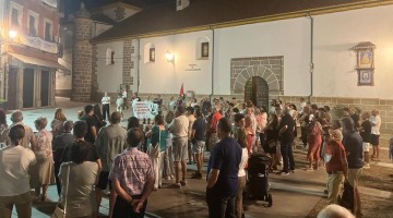 Concentración que tuvo lugar en Villanueva de Córdoba
