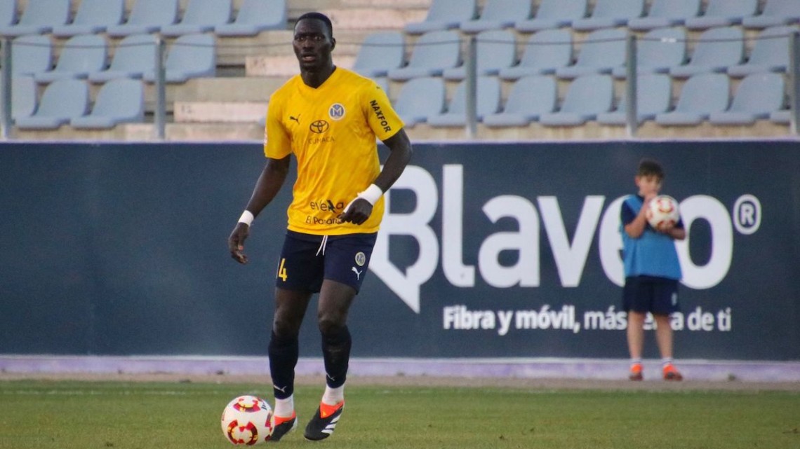 Mbaye es el nuevo fichaje del Pozoblanco para reforzar la medular