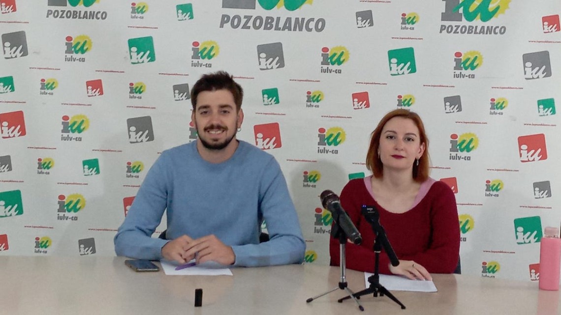 Emmanuel Vioque y Natalia León durante la rueda de prensa