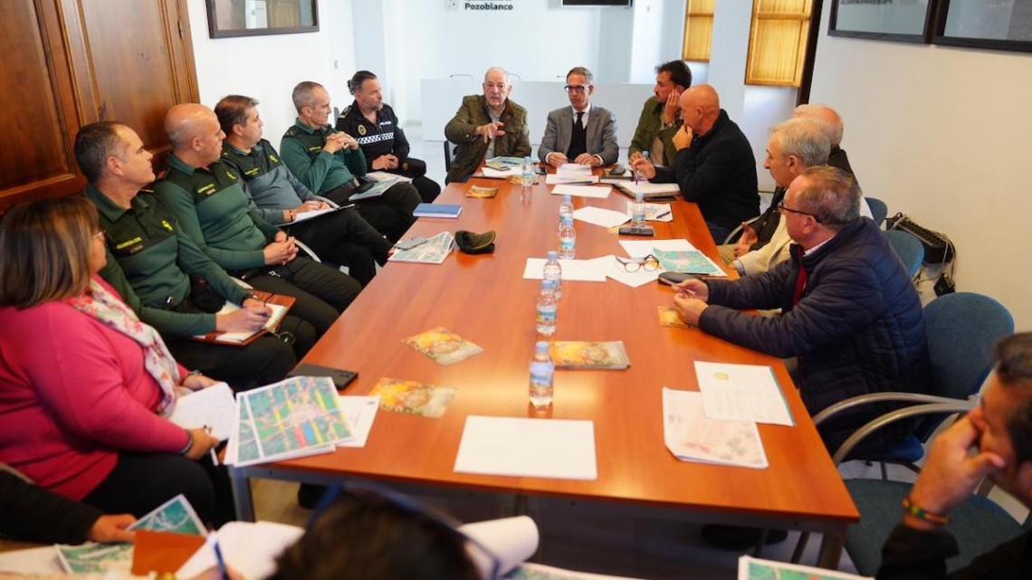 Reunión de la Junta Local de Seguridad para la coronación