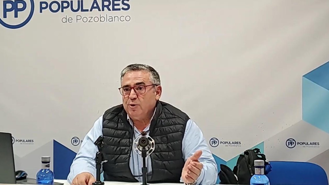 Bartolomé Madrid durante la rueda de prensa