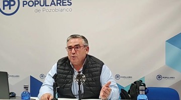 Bartolomé Madrid durante la rueda de prensa