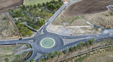 Glorieta finalizada de acceso a Añora