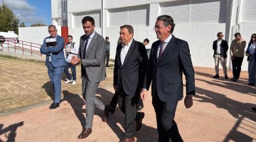 Luis Planas con Isaac Reyes y Antonio Jesús Torralbo