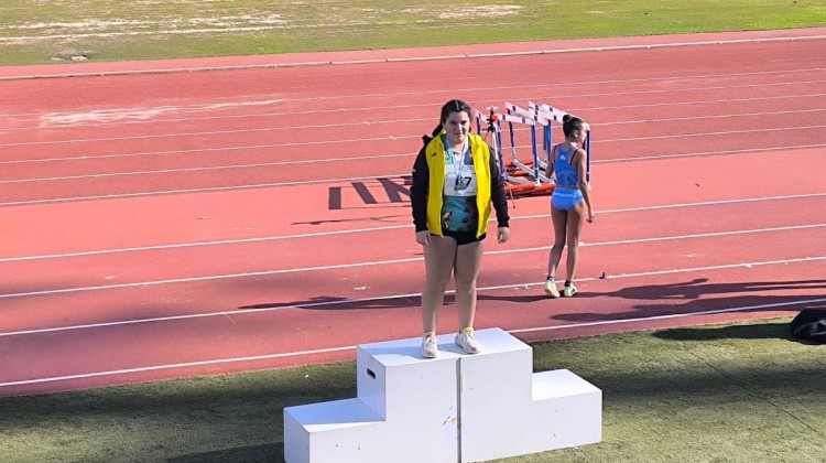 Alejandra Herrera subió a lo más alto del pódium